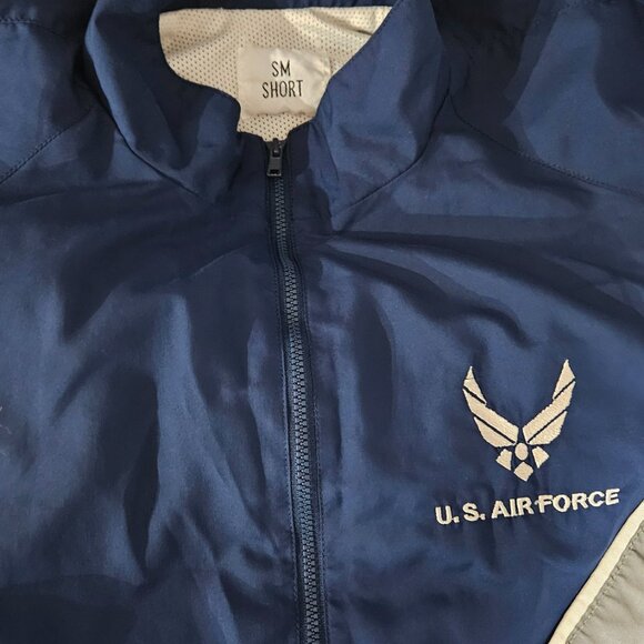 Air Force Physical Fitness Uniform - Picture 2 of 5